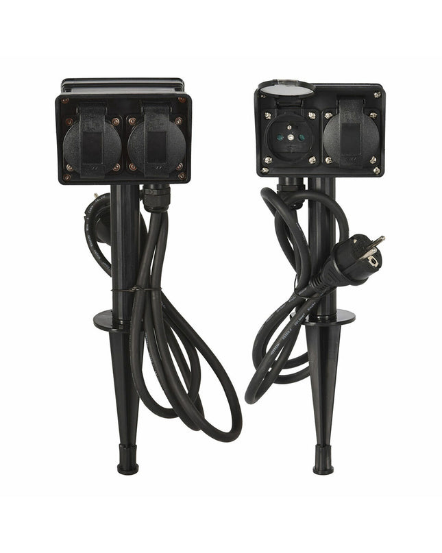 Black outdoor garden torch from FX Control, designed for decorative outdoor lighting and garden ambiance.