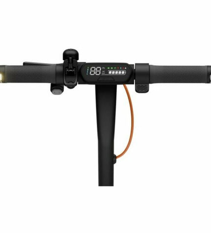 Segway E2 Plus II electric scooter in black with 500W motor, designed for urban mobility and outdoor sports.