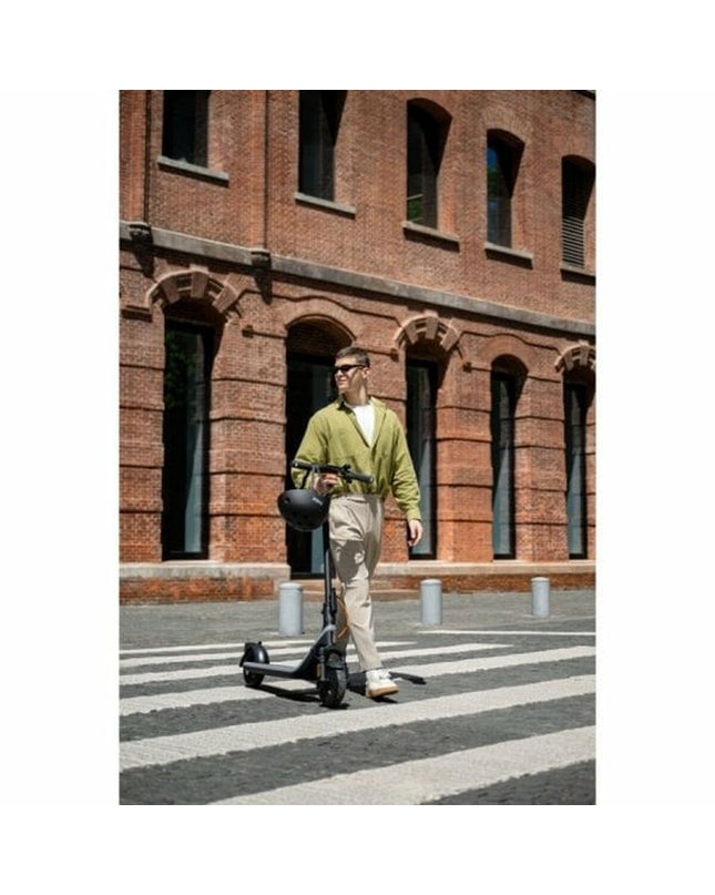 Segway E2 Plus II black electric scooter with 500W motor, designed for urban mobility and outdoor sports.