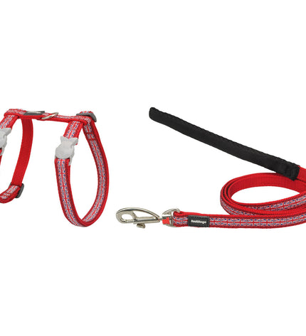 Red Dingo Union Jack dog harness in red, adjustable for 21-35 cm, featuring bold Union Jack design for stylish pet wear.