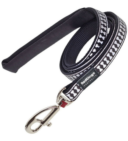 Black reflective dog leash by Red Dingo, 2 x 120 cm, showing the durable nylon material and reflective stitching for night walks.