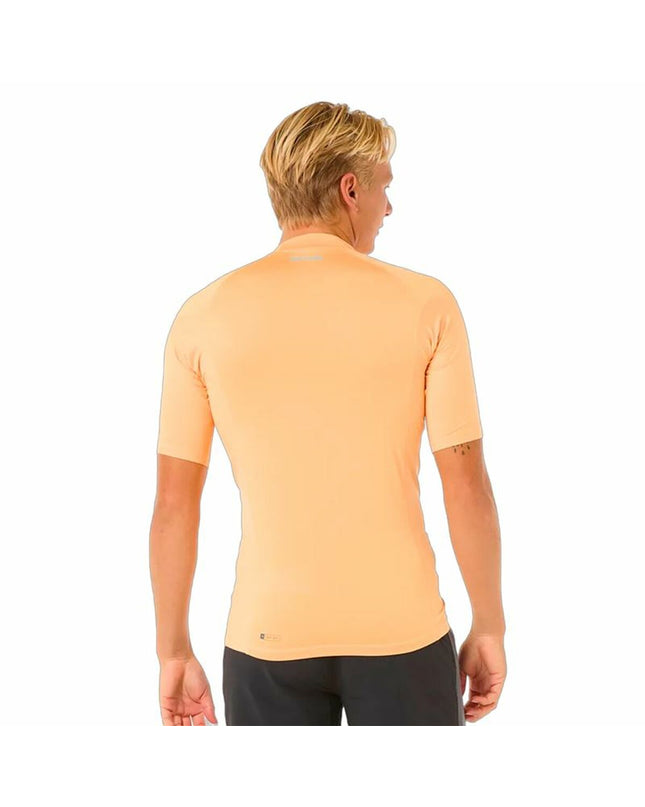Rip Curl bad t-shirt for watersports, casual sport and outdoor wear, featuring a distressed design and sporty style.