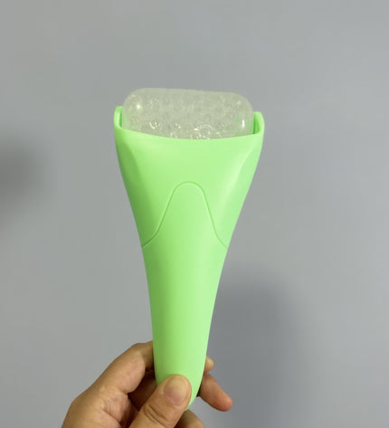 Beauty Ice Roller Face Massage Tool With Cold Balls