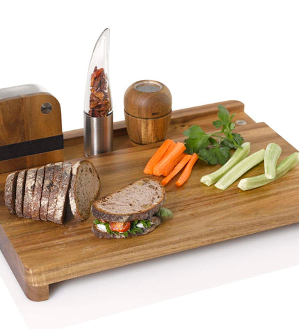 Cotto Cutting Board with Lunchbox