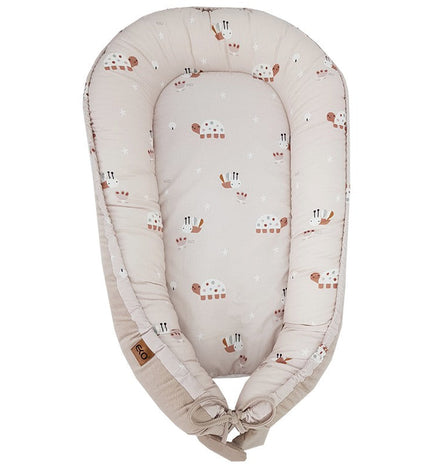 Velvet baby cocoon Bees
