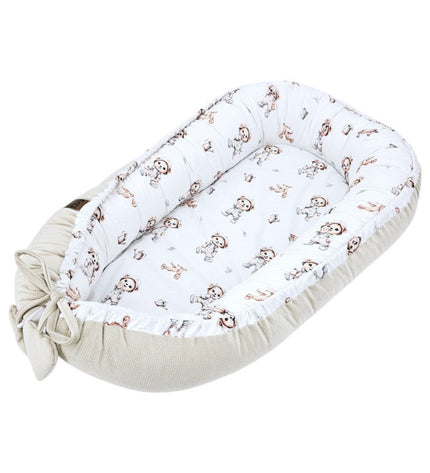 Velvet baby cocoon Gardener Bear