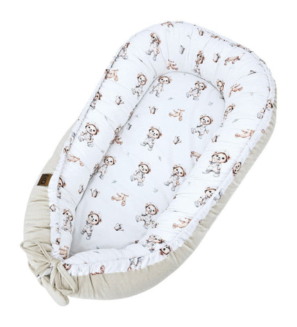 Velvet baby cocoon Gardener Bear
