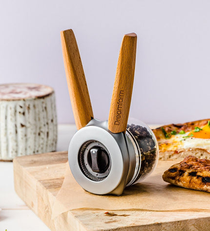 "Ortwo Herb Grinder"