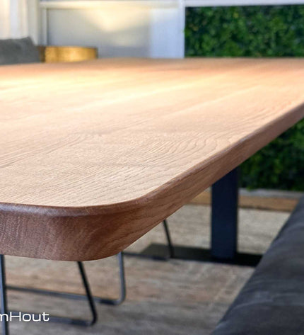 Eetkamertafel T Frame by DroomHout - 240 cm x 100 cm - showroommodel