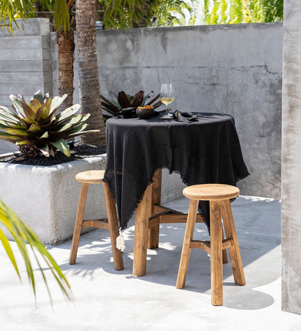 The Linen Tablecloth - Black - 150x150