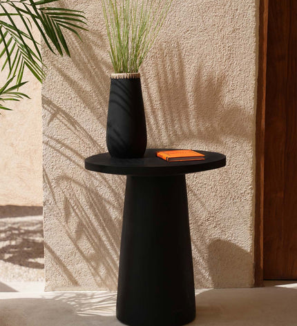 The Sneaky Vase - Black Natural - L