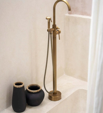 The Styly Vase - Black Natural - S