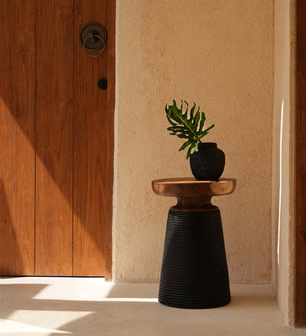 The Trendy Vase - Black - S