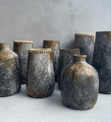 The Classy Vase - Antique Grey - L