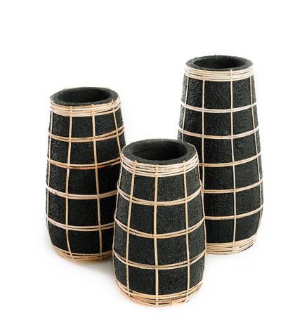The Cutie Vase - Black Natural - M