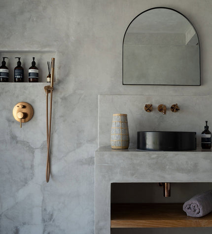 The Cutie Vase - Natural Concrete - L