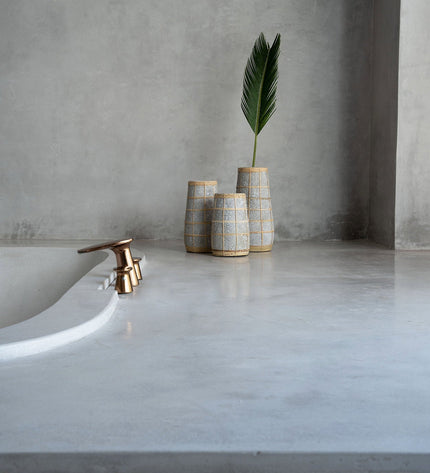 The Cutie Vase - Concrete Natural - S