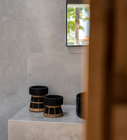 The Serene Candle Holder - Black Natural - S