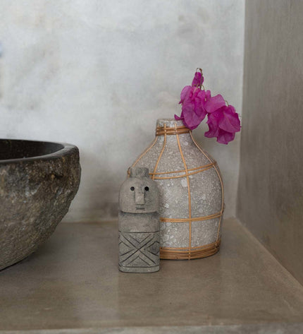 The Whoopy Vase - Concrete Natural - S