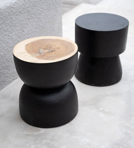 Le tabouret Karbun - Noir Naturel