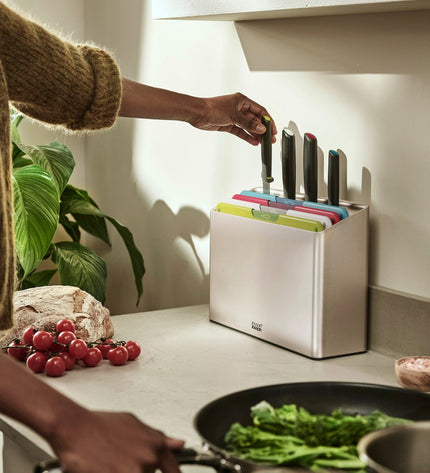 Foilio Icon Plus 8-Piece Cutting Board and Knife Set