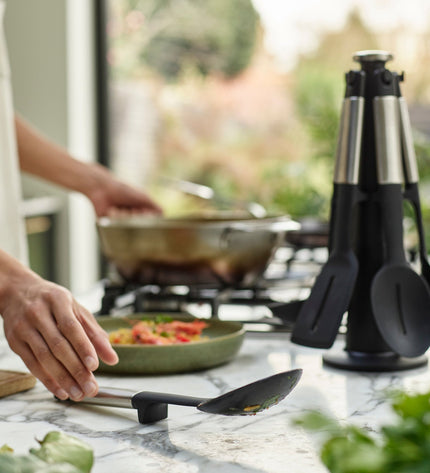 Elevate Carousel with Kitchen Utensils, 6-Piece