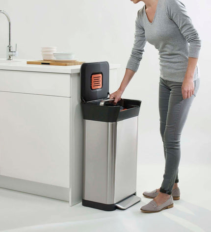 Titan 30-Liter Trash Can
