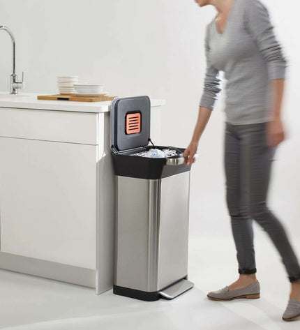 Titan 30-Liter Trash Can