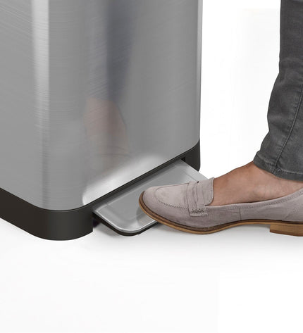 Titan 20-Liter Trash Can