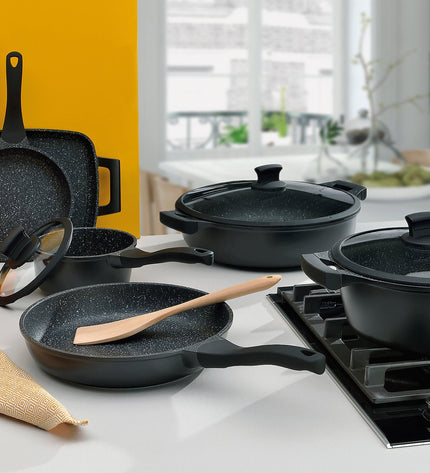 Stella Nova Saucepan with Lid 2.2 liters