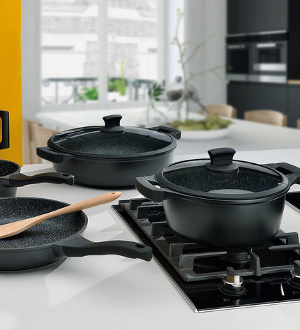 Stella Nova Saucepan with Lid 3.5 liters