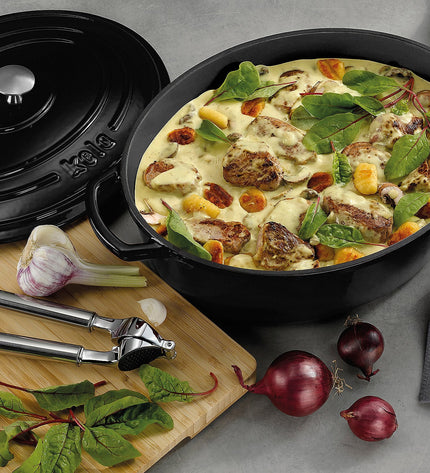 Warm Casserole Dish with Lid 9.5 liters