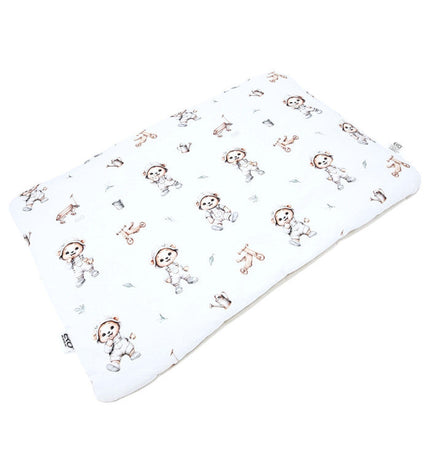 Gardener Bear Pillow 40 x 60 cm