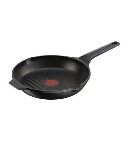 Tefal E24905 non-stick frying pan for home cooking, with ergonomic handle and durable cooking surface.