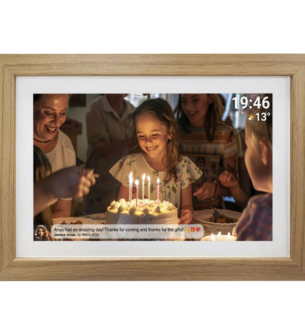 Digital photo frame by Denver Electronics PFF-1543LW displaying a colorful image on a sleek black screen.