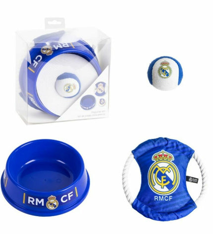 Real Madrid C.F. dog welcome gift set with blue dog accessories, featuring three components in a 21x21x9 cm package.