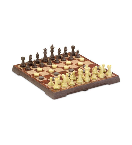 Magnetisch Cayro schaak en dammen spelbord, plastic speelgoed en games with black and white squares and game pieces.