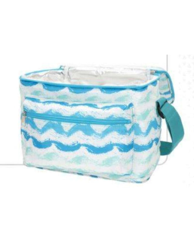 Aktive 15L portable cooler box for outdoor activities, camping, and hiking, with compact 30x18x23 cm design.
