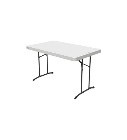 Lifetime outdoor camping table measuring 122 x 76 cm, durable surface, ideal for camping and outdoor activities.