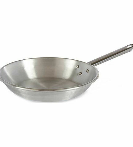 Set of 12 Kinvara silver aluminum pans, 24 cm diameter, suitable for household cooking and kitchen use.