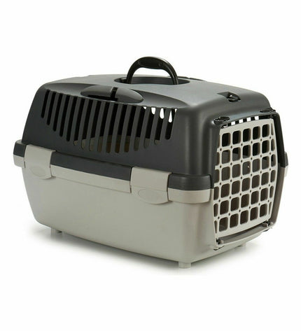 Set of 18 Stefanplast light gray plastic cat carrying baskets, 33x30x47 cm, suitable for transporting cats.