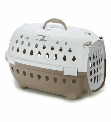 Set of six Stefanplast Chic cat carry baskets measuring 50x34x34 cm, made of durable plastic for feline transport.