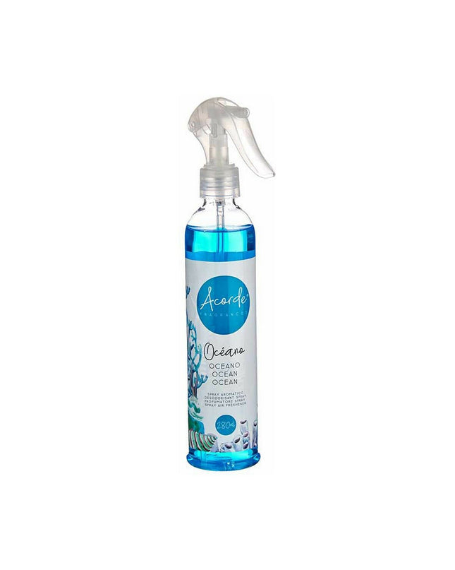 Acorde Oceaan air freshener spray bottle with 280 ml capacity, displayed alongside multiple spray bottles for home and kitchen use.