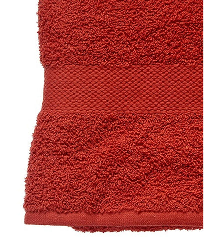 Set of three Berilo bath towels, 70x130 cm, made from 80% cotton and 20% polyester, in a soft, absorbent fabric.