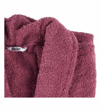 Set of six red Berilo house and bath slippers in size L/XL, designed for comfortable indoor wear.