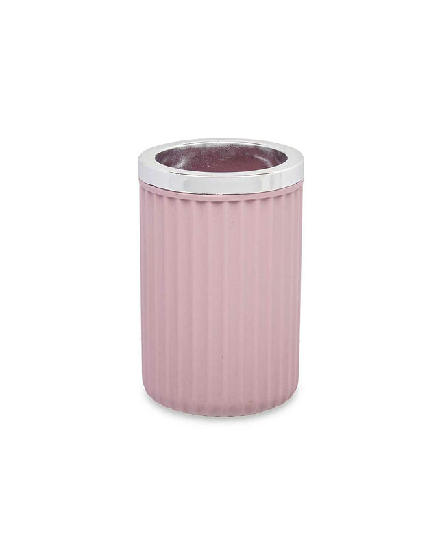 Set of 16 pink plastic glass containers for household and bathroom use, measuring 7.5 x 11.5 x 7.5 cm, by Berilo.