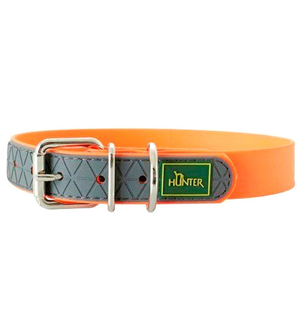 Orange Hunter Convenience dog collar for medium-sized dogs, adjustable 28-36 cm, made of durable material with a secure buckle.