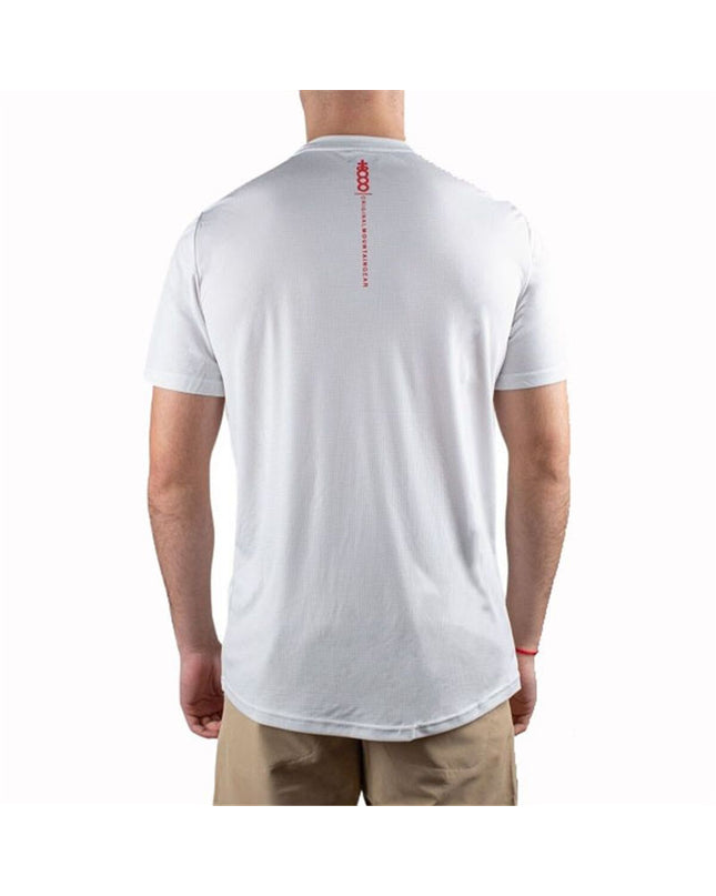 White +8000 short-sleeve sports T-shirt for outdoor activities, ideal for camping and hiking, featuring breathable fabric.