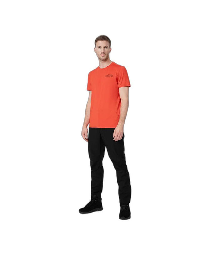 Red 4F short-sleeve T-shirt for sport and outdoor activities, ideal for camping and hiking, with casual fit and breathable fabric.