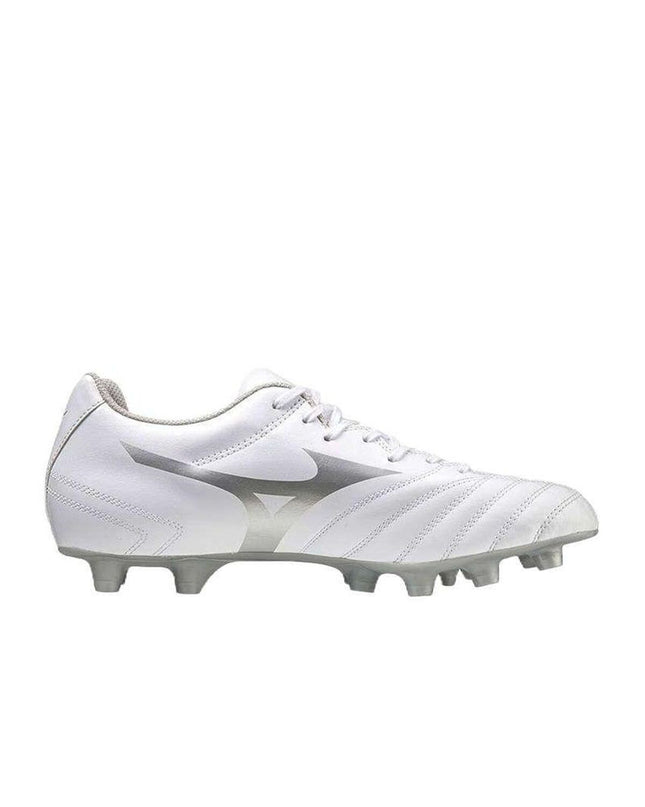 Mizuno Monarcida Neo II Select MD white football shoes for kids, designed for outdoor soccer, with sporty synthetic upper and durable sole.
